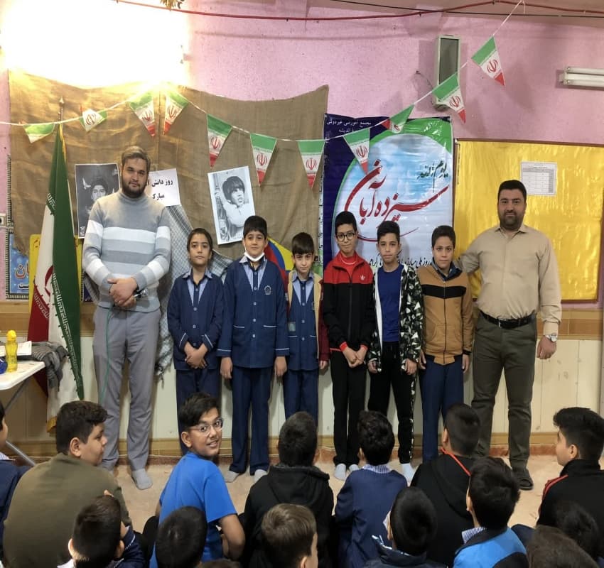 منتخبین شورای دانش اموزی 