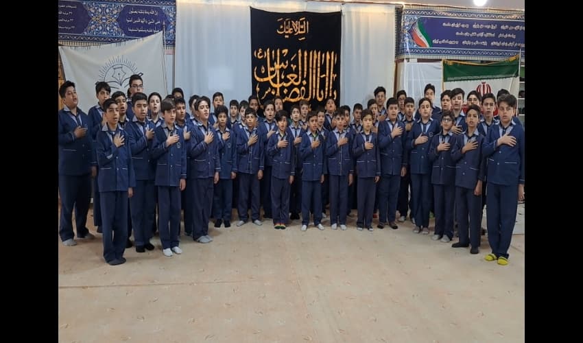 اجرای سرود فوق العاده دانش آموزان فروغ اندیشه