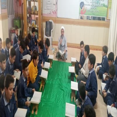 برگزاری کلاس قرآن توسط جناب آقای زینعلی