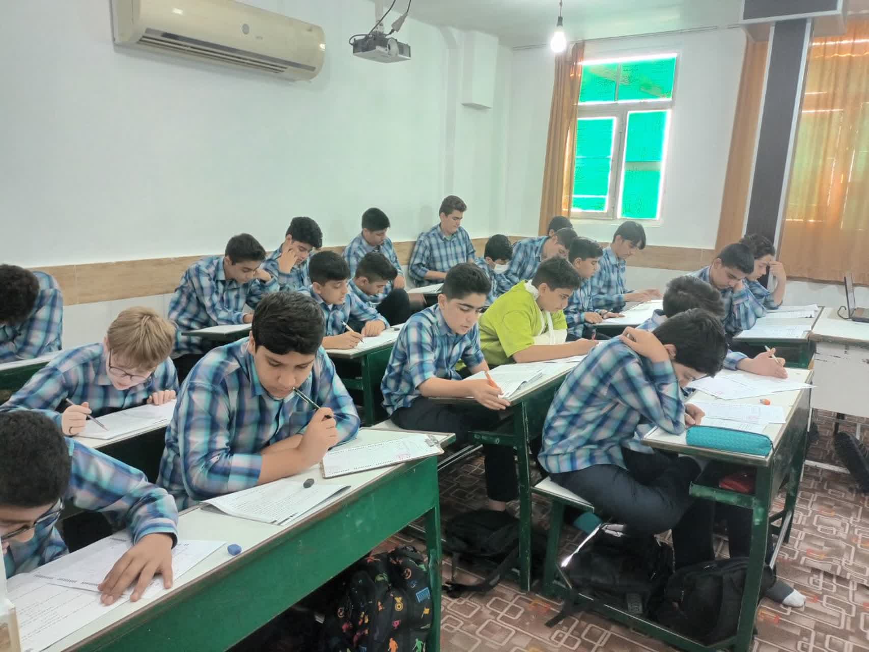 عنوان آزمون مرحله دوم سنجش تحصیلی (دوشنبه 8 اردیبهشت1404)